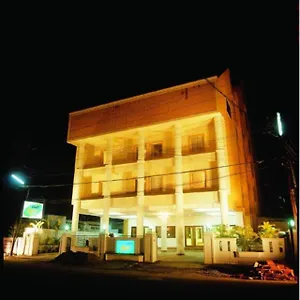 ** Hotel Abad Metro India